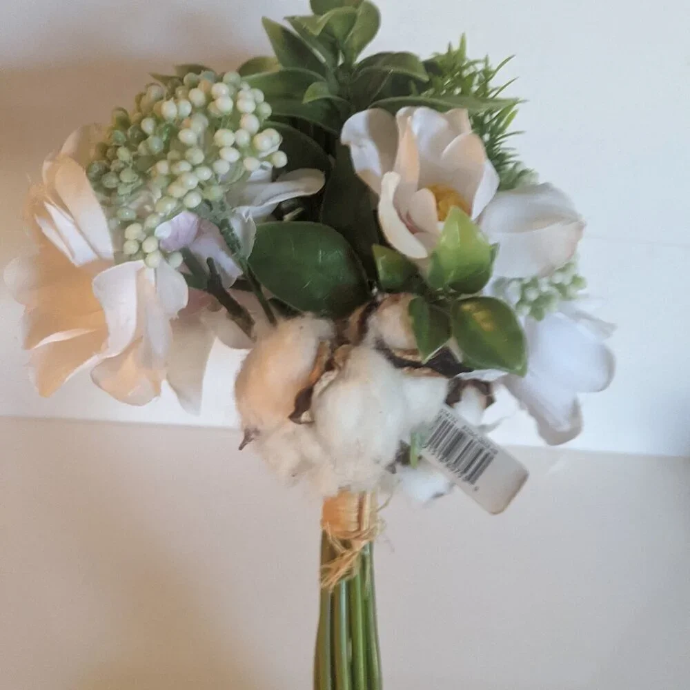 NWT Farmhouse Wedding Sm Faux White Floral Cotton Bouquet Mothers Day Gift Decor